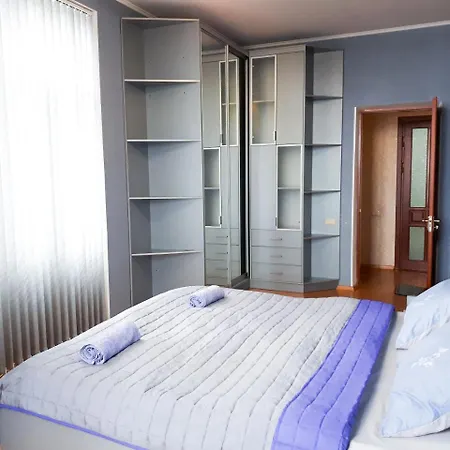 Spacious In The Historical Center Of